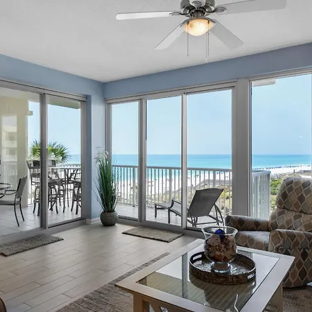 Crescent 0304 By Newman-Dailey Villa